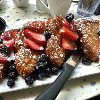 Popping Yolk Cafe - House French Toast - Cafes Near Me - Ontario, California Popping Yolk Cafe - House French Toast - Cafes Near Me - Ontario, California