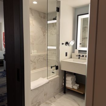 Limelight Mammoth - Hotels Near Me - Mammoth Lakes, California