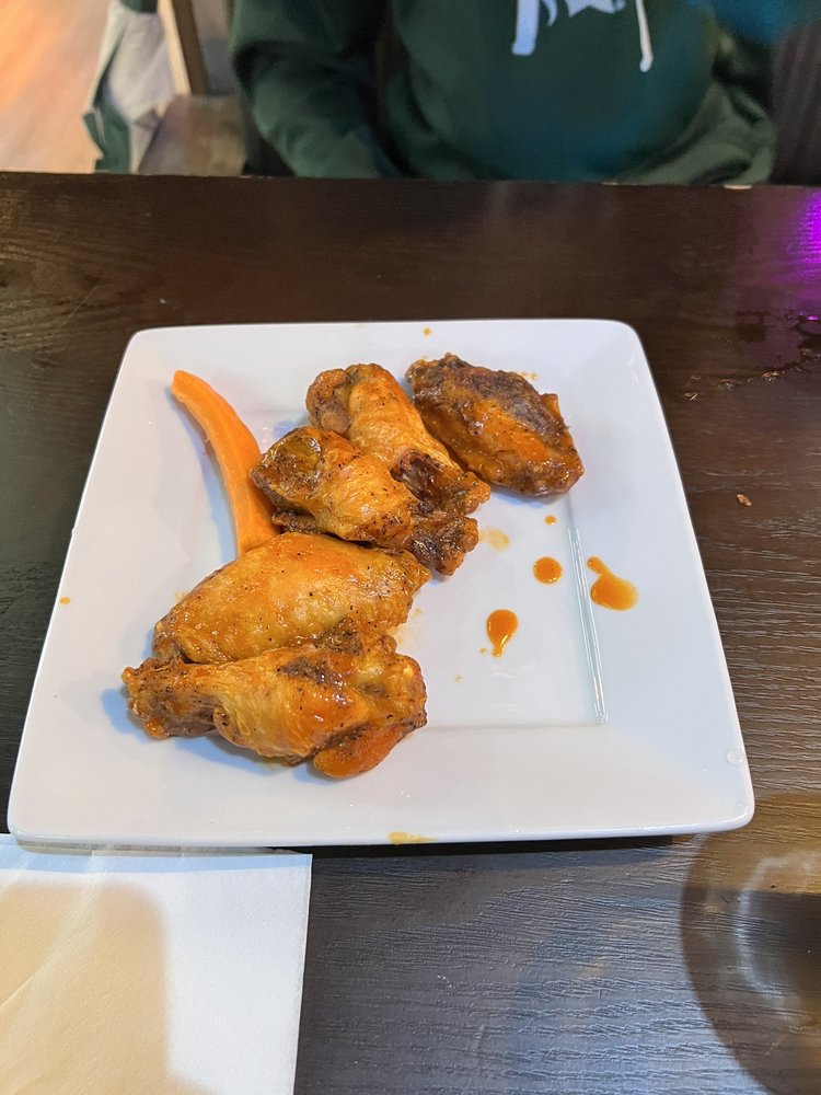 Dublin’s Pass Irish Pub American Eatery