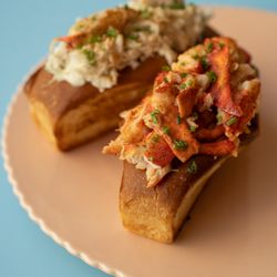 Pike Place Chowder - Maine Lobster and Dungeness Crab Roll