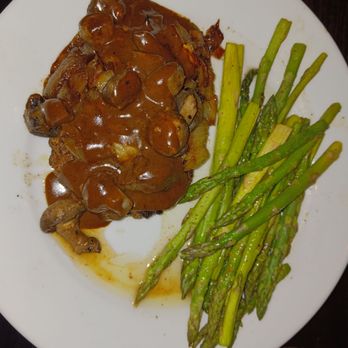 LongHorn Steakhouse - Chop Steak Fresh Steamed Asparagus - Steakhouses Near Me - Brooksville, Florida
