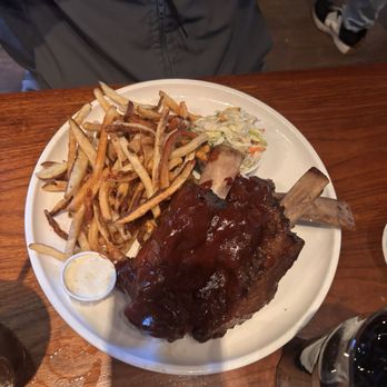 The House On Parliament - BBQ Ribs - British Near Me - Toronto, Ontario The House On Parliament - BBQ Ribs - British Near Me - Toronto, Ontario