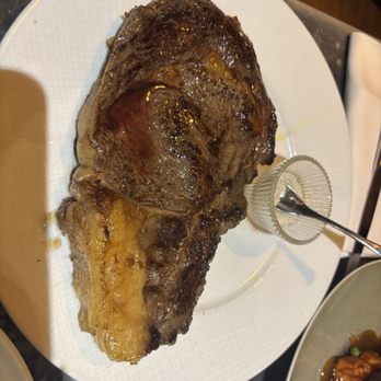 Le Hide - Beef steak, 27€, ok only - French Near Me - Paris, 75 Le Hide - Beef steak, 27€, ok only - French Near Me - Paris, 75