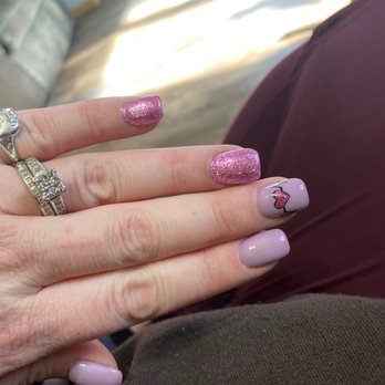 Black & White Nail Spa - Nail Salons Near Me - Yelm, Washington Black & White Nail Spa - Nail Salons Near Me - Yelm, Washington