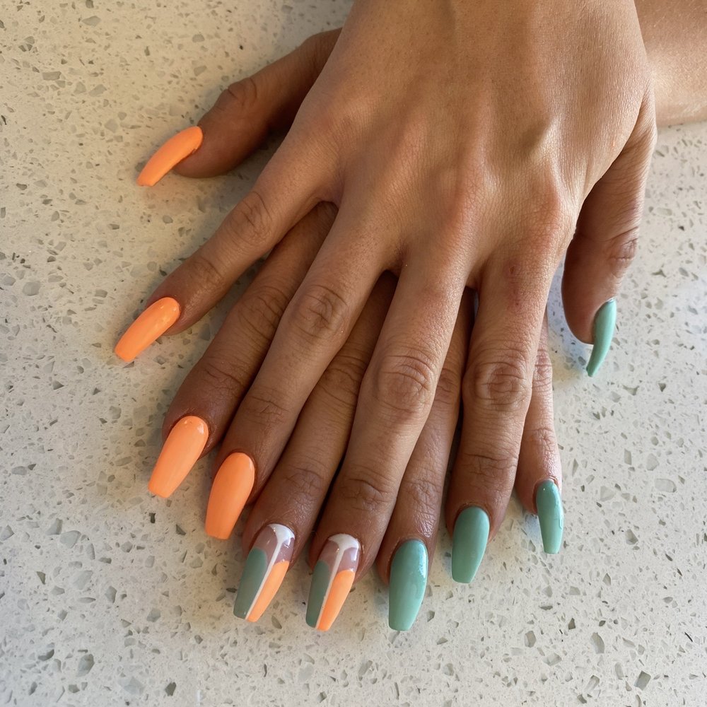 Vanity Nails & Spa - Dip power natural nails with gel designs. - Nail Salons Near Me - Las Vegas, Nevada Vanity Nails & Spa - Dip power natural nails with gel designs. - Nail Salons Near Me - Las Vegas, Nevada