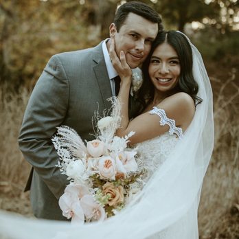 Flowers Everafter - Boho bride - Wedding Planning Near Me