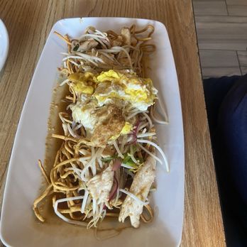 Oriental Garden - Crispy Noodles Pad Thai - Thai Near Me - Denton, Texas