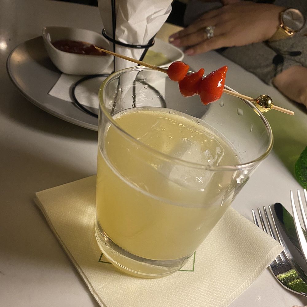 DSRT CLUB - Bee Sting - Supper Clubs Near Me - La Quinta, California