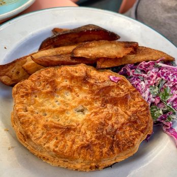 Frankie - Steak and Onion Meat Pie - Australian Near Me - Jersey City, New Jersey Frankie - Steak and Onion Meat Pie - Australian Near Me - Jersey City, New Jersey