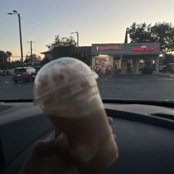 Fairgroundz - Root beer float...yummy. - Ice Cream & Frozen Yogurt Near Me - Ontario, California Fairgroundz - Root beer float...yummy. - Ice Cream & Frozen Yogurt Near Me - Ontario, California