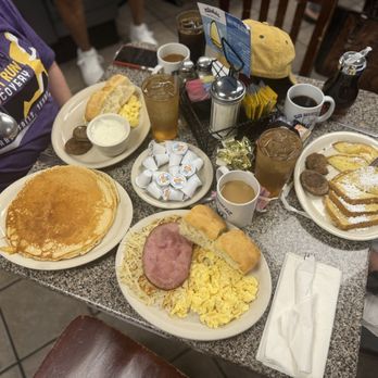 Blue Bonnet Cafe - Desserts Near Me - Marble Falls, Texas Blue Bonnet Cafe - Desserts Near Me - Marble Falls, Texas