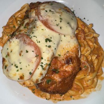 Consiglio's Restaurant - Chicken Rosa- get it!! - Italian Near Me - New Haven, Connecticut Consiglio's Restaurant - Chicken Rosa- get it!! - Italian Near Me - New Haven, Connecticut