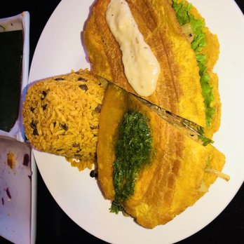 Casa Yari - Jibbarito - Latin American Near Me - Chicago, Illinois
