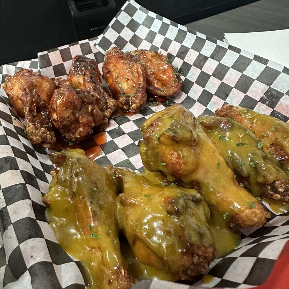 Valley Wings - Traditional Wings - Valley BBQ Sauce and Valley Golden (honey mustard) - Chicken Wings Near Me - Scottsdale, Arizona