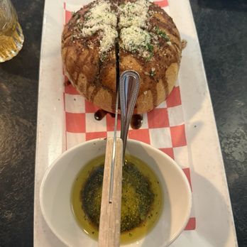 Hideaway House - House bread and dipping oil - Pizza Near Me - Sedona, Arizona Hideaway House - House bread and dipping oil - Pizza Near Me - Sedona, Arizona