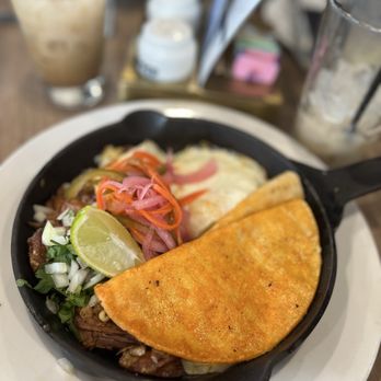 Hash Kitchen Arcadia - Breakfast & Brunch Near Me - Phoenix, Arizona