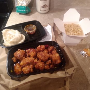 Chi Thai - Szechuan dumplings, General Tso chicken, fried rice - Chinese Near Me - Columbus, Ohio
