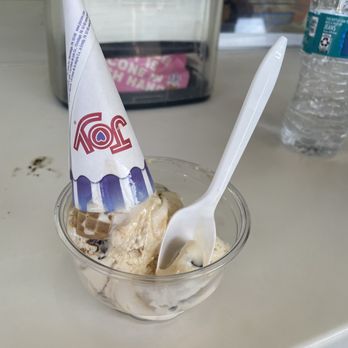 The Ice Cream Store - Ice Cream & Frozen Yogurt Near Me - Rehoboth Beach, Delaware