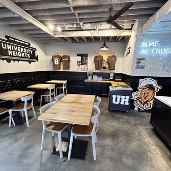 Pop Pie - Seats! - Desserts Near Me - San Diego, California Pop Pie - Seats! - Desserts Near Me - San Diego, California