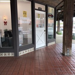 Exterior photo of Brow Experts Threading Salon - Encinitas, California Exterior photo of Brow Experts Threading Salon - Encinitas, California