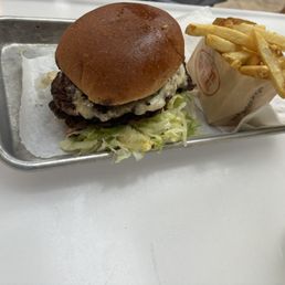 Husky burger Husky burger