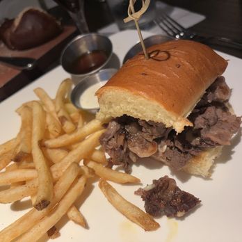 Cooper’s Hawk Winery & Restaurant - 1/2 of prime sandwich - New American Near Me - Doral, Florida