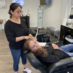 Threading & Beauty Lounge
