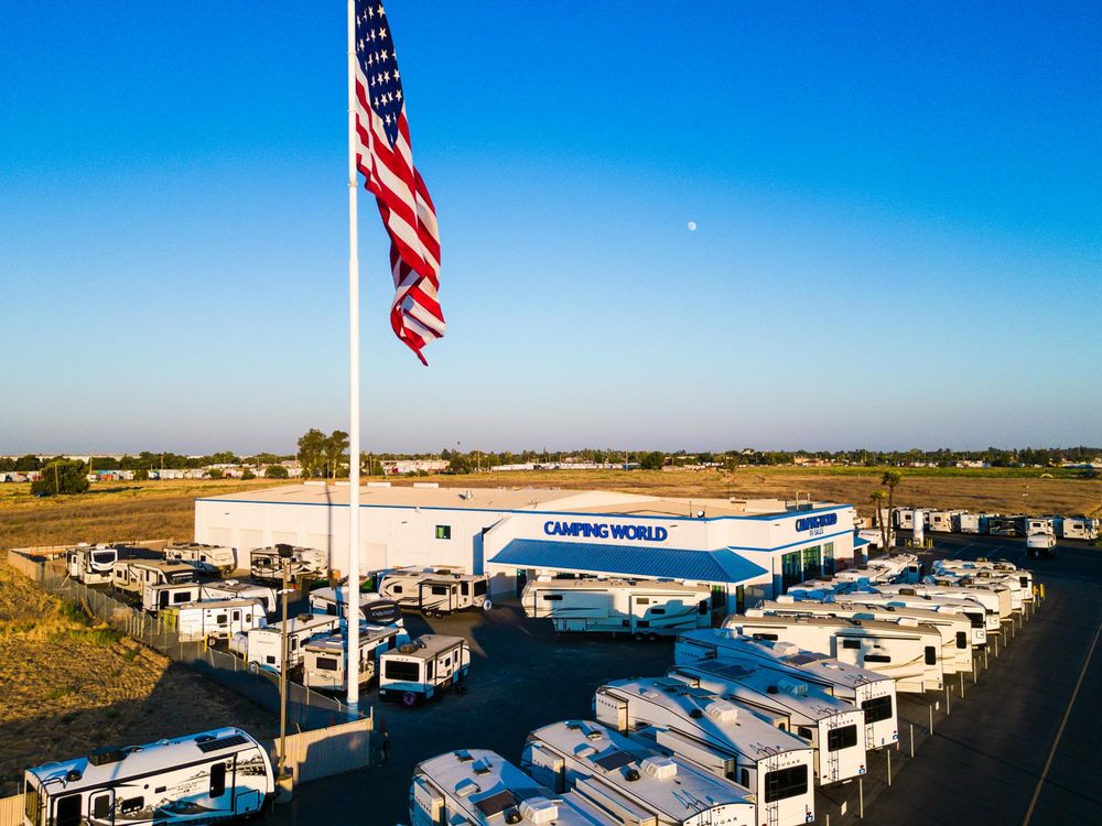 CAMPING WORLD RV SALES Updated September 2024 35 Photos & 19
