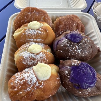Kauai Bakery - Custard, cinnamon sugars and ube malasadas - Bakeries Near Me - Lihue, Hawaii Kauai Bakery - Custard, cinnamon sugars and ube malasadas - Bakeries Near Me - Lihue, Hawaii