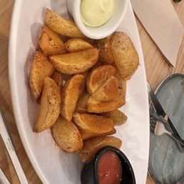Patatas bravas