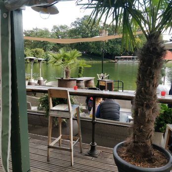 Le Chalet - French Near Me - Paris, 75