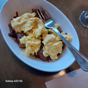 Sunny Side Solana - Short rib hash with egg... - Breakfast & Brunch Near Me - Solana Beach, California Sunny Side Solana - Short rib hash with egg... - Breakfast & Brunch Near Me - Solana Beach, California