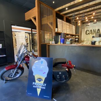 Canary Coffee - Interiors - Cafes Near Me - Canmore, Alberta