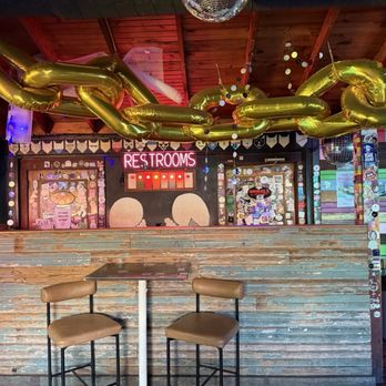 Cheer Up Charlies - Dive Bars Near Me - Austin, Texas