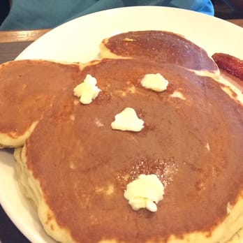 Broken Yolk Cafe - Breakfast & Brunch Near Me - Orange, California