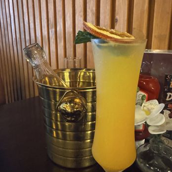 Tasty Experience Bistro - Mimosa - Breakfast & Brunch Near Me - Worcester, Massachusetts