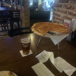 Windmill Tavern - 14" Apizza Pie