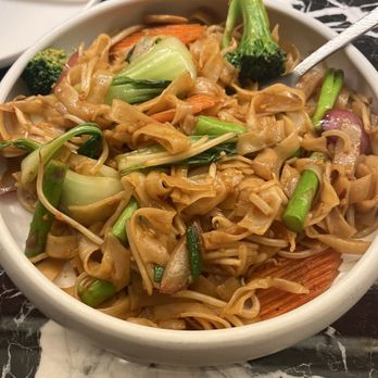 Noodles - Sweet and Spicy Noodle ( vegetarian) - Asian Fusion Near Me - Las Vegas, Nevada Noodles - Sweet and Spicy Noodle ( vegetarian) - Asian Fusion Near Me - Las Vegas, Nevada