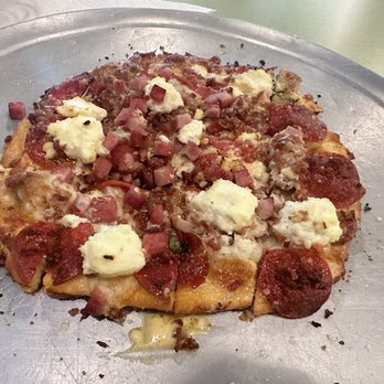 Doghouse Pizza - Pizza Near Me - Melbourne, Florida