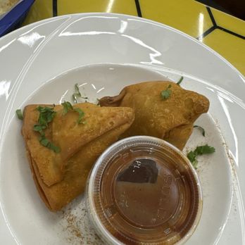 O'Desi aroma - 2 Pieces Samosa - Indian Near Me - Plano, Texas O'Desi aroma - 2 Pieces Samosa - Indian Near Me - Plano, Texas