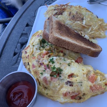 Campagne One Main - Crab omelette - Breakfast & Brunch Near Me - Los Altos, California Campagne One Main - Crab omelette - Breakfast & Brunch Near Me - Los Altos, California