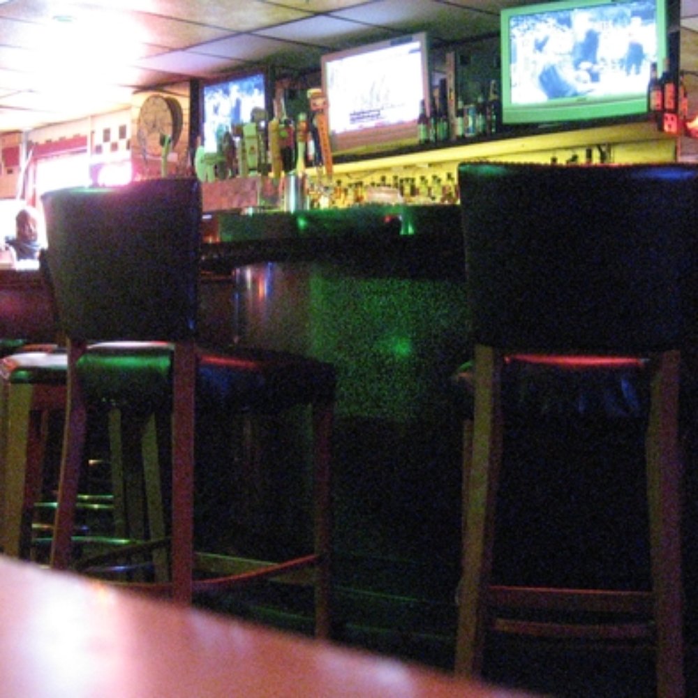 Charlie's Kitchen - The counter upstairs. - Burgers Near Me - Cambridge, Massachusetts Charlie's Kitchen - The counter upstairs. - Burgers Near Me - Cambridge, Massachusetts