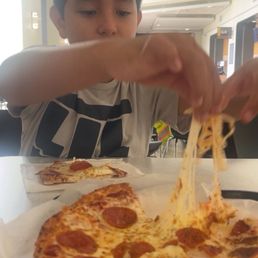 Pepperoni pizza