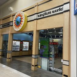 Edgewater Mall