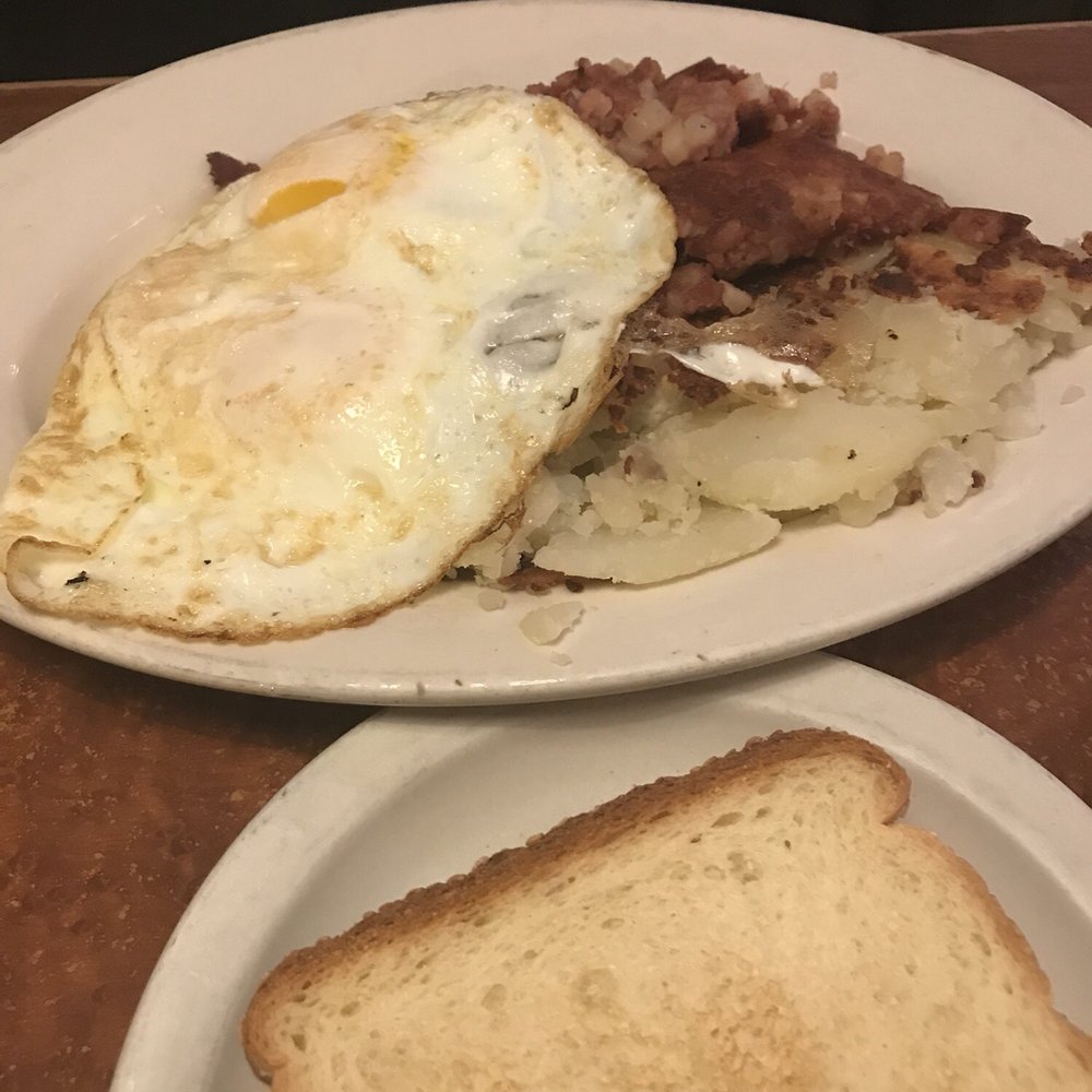 Tempo Cafe - Corned beef hash - Coffee & Tea Near Me - Chicago, Illinois Tempo Cafe - Corned beef hash - Coffee & Tea Near Me - Chicago, Illinois