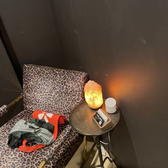 Jade Salon - Midtown - Hair Salons Near Me - Greensboro, North Carolina Jade Salon - Midtown - Hair Salons Near Me - Greensboro, North Carolina