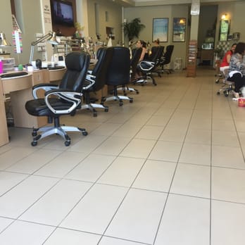 A Plus Nail & Spa - The comfy manicure chairs - Nail Salons Near Me - Happy Valley, Oregon A Plus Nail & Spa - The comfy manicure chairs - Nail Salons Near Me - Happy Valley, Oregon