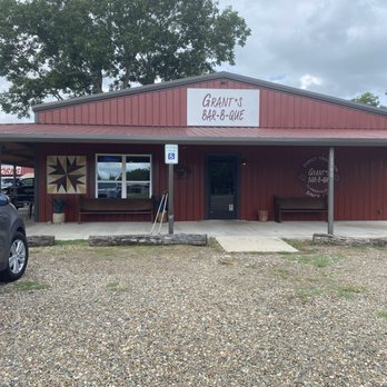 Grant's Bar-B-Que - Desserts Near Me - Clarksville, Texas