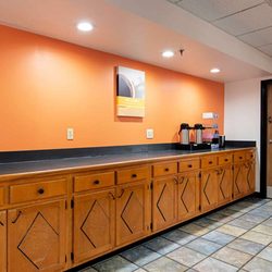 Motel 6 Little Rock - Jacksonville Arkansas - M CoffeeBar