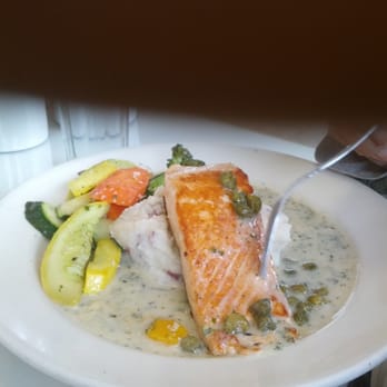 Emle's Restaurant - American Near Me - Northridge, California Emle's Restaurant - American Near Me - Northridge, California